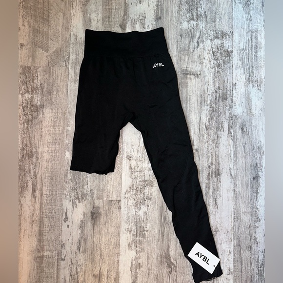 AYBL leggings - Picture 1 of 4